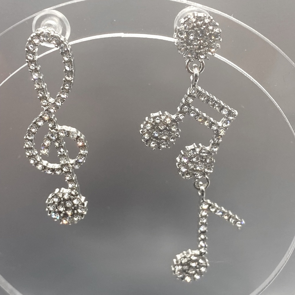 1 to 2 inches crystal music note silver tone earrings